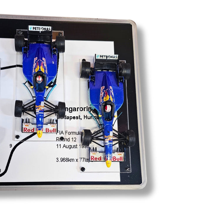 1996 Sauber Petronas Red Bull Ford C15 Hungarian GP Test 1:43 4-Car Diorama Set - Right
