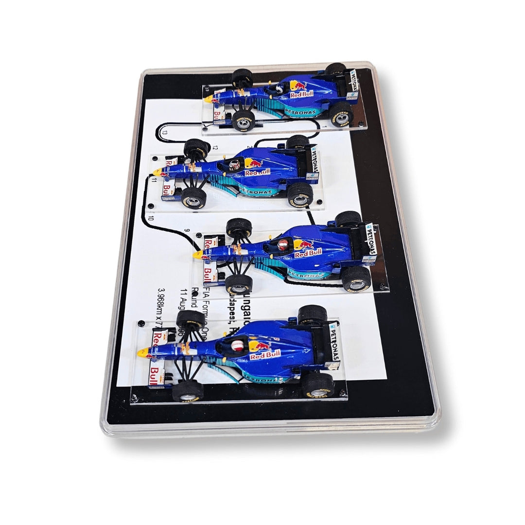 1996 Sauber Petronas Red Bull Ford C15 Hungarian GP Test 143 4-Car Diorama Set - Side