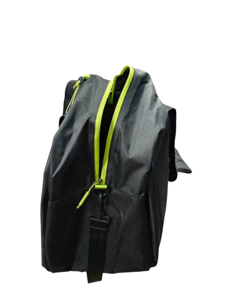 Officially Licensed Aston Martin F1 Team Large Travel Bag - Black