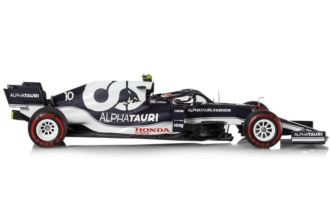 Pierre Gasly AlphaTauri Azerbaijan GP 2021 1:43 Spark Scale Model - Diecast - Blue and White