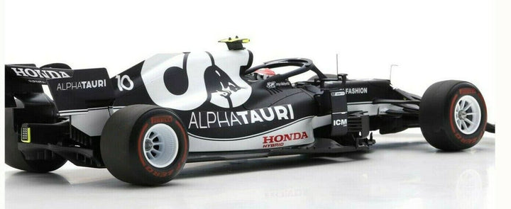 Pierre Gasly AlphaTauri Azerbaïdjan GP 2021 1:43 Spark Scale Model - Diecast - Bleu et Blanc