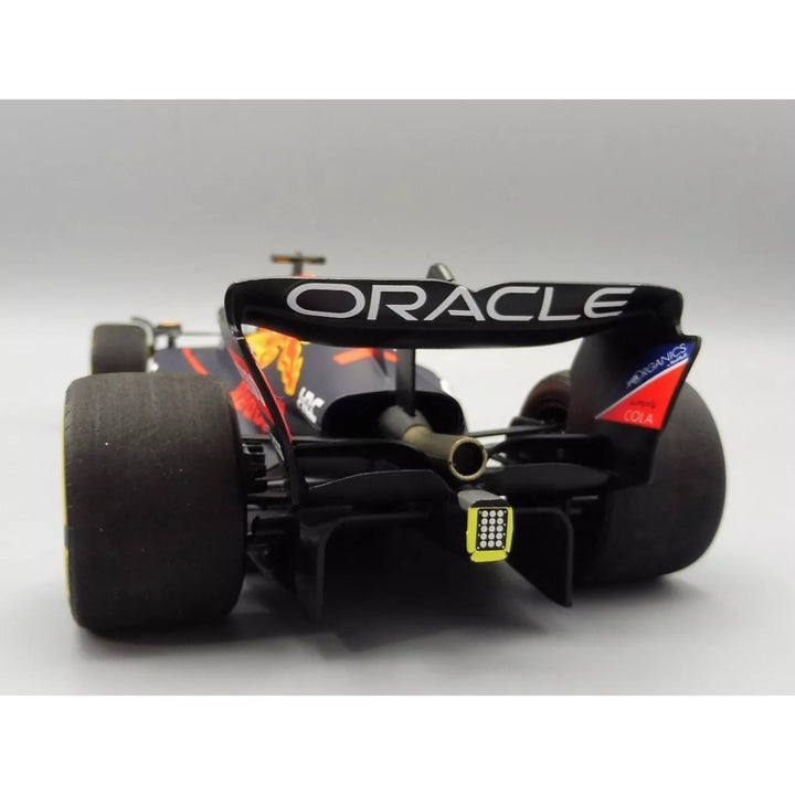 Oracle Red Bull Racing 1:18 RB18 Max Verstappen Saudi Arabian GP Minichamps Model Car - Blue