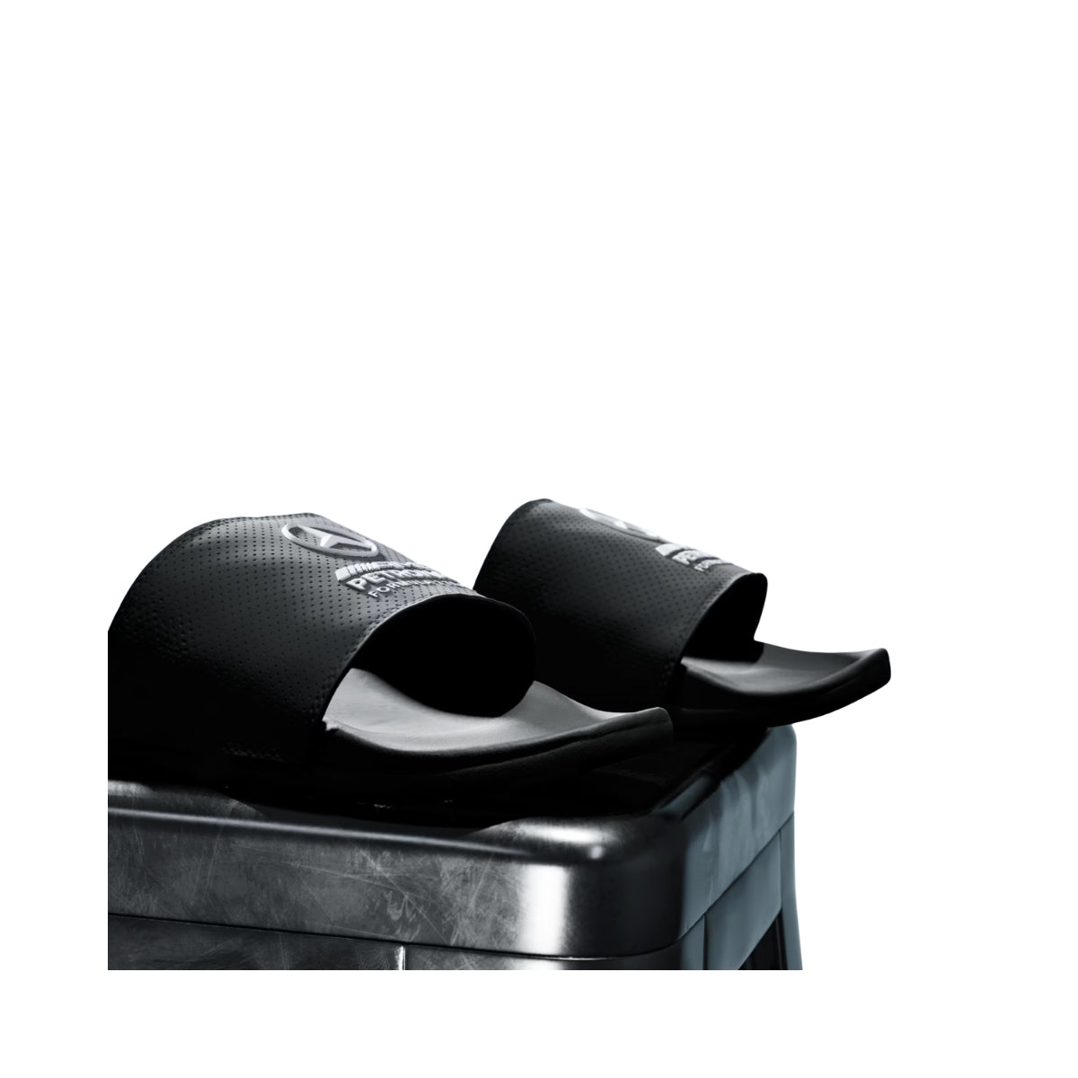 2026 Mercedes-AMG Petronas F1™ Team X Adidas Adilette Comfort