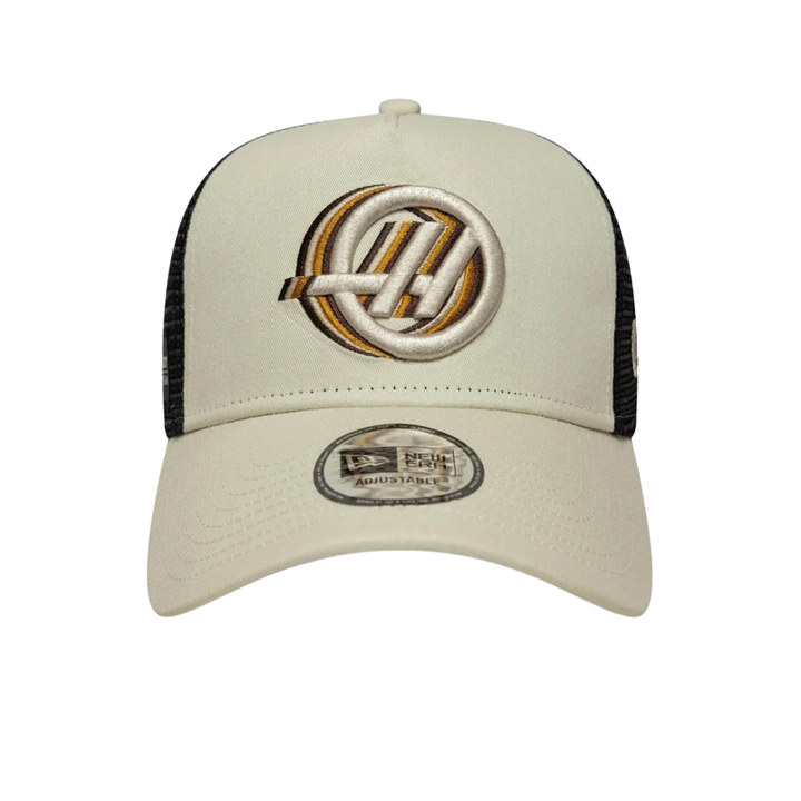 2026 Haas F1™ Team New Era Trucker Cap - Green/Beige