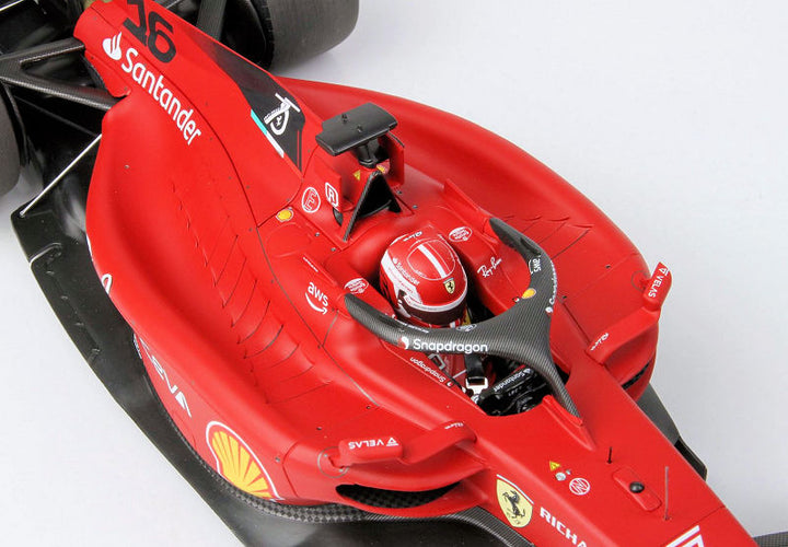 Scuderia Ferrari 1:18 F1-75 Charles Leclerc Winner 2022 Bahrain GP - BBR Models - Accessories - Diecast