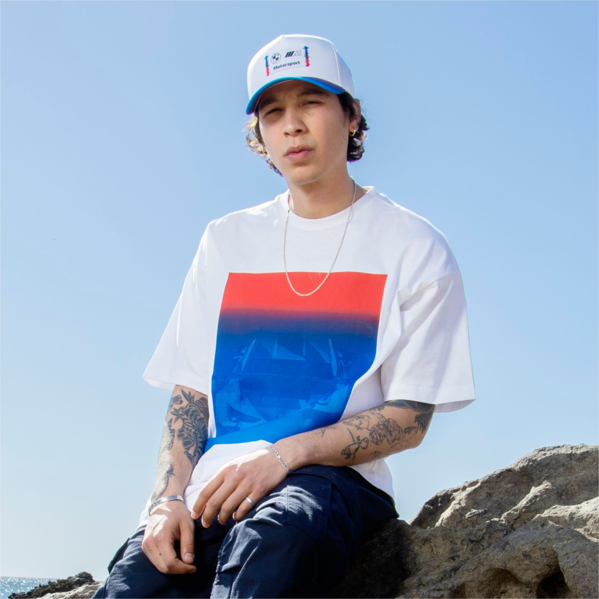 新品タグ付きPuma  M4 Motorsport シャツ L BMW M4 GTS Motorsport Puma Men's Road Trip T-Shirt - White – FANABOX™