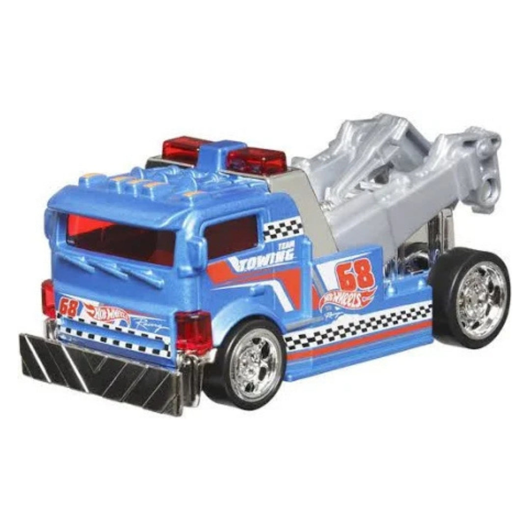 Hot Wheels Pull-Back Speeders – HW Torque Heavy Hitcher 1:43 Scale Car - Blue