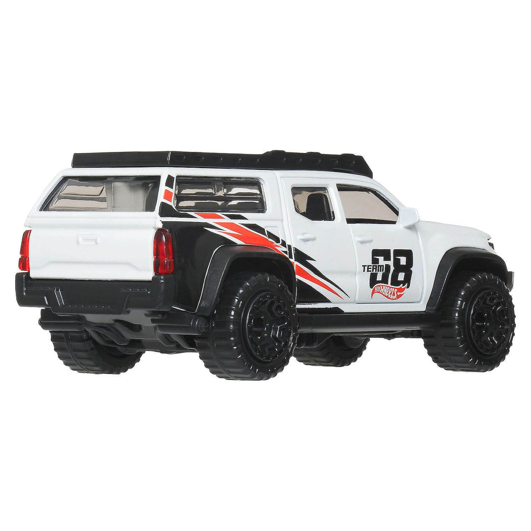 Hot Wheels Toyota Tacoma Pull-Back Speeders Series 1:43 Diecast Model Car - White 