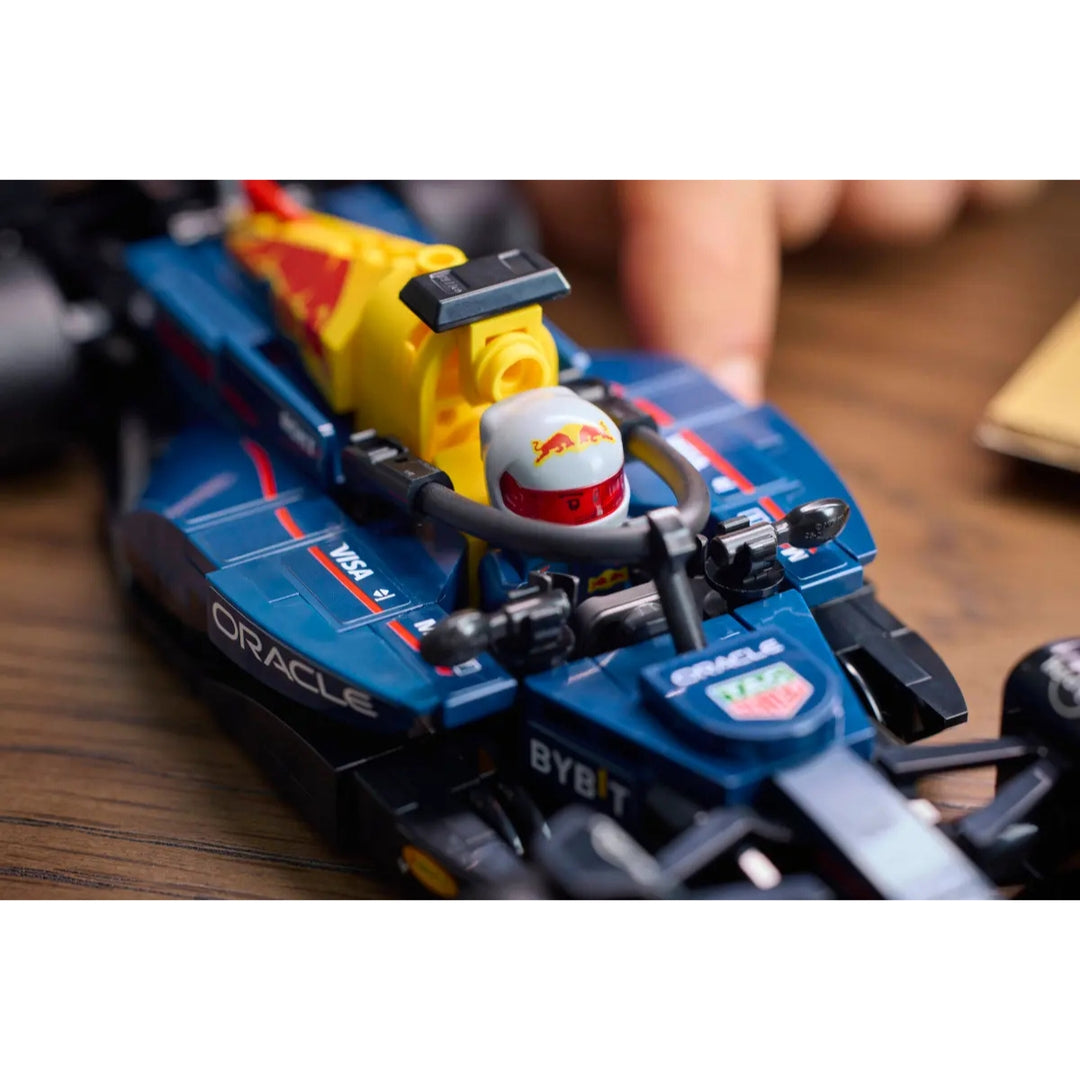 Oracle Red Bull Racing F1™ Team RB20 LEGO 1:24 Scale Model Car - Blue