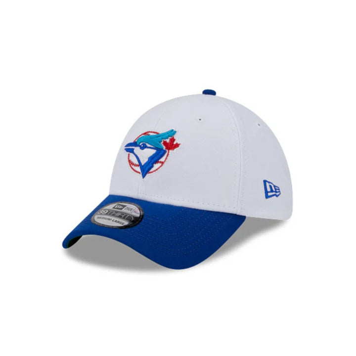 Toronto Blue Jays New Era 39Thirty Baseball Adult Hat - White