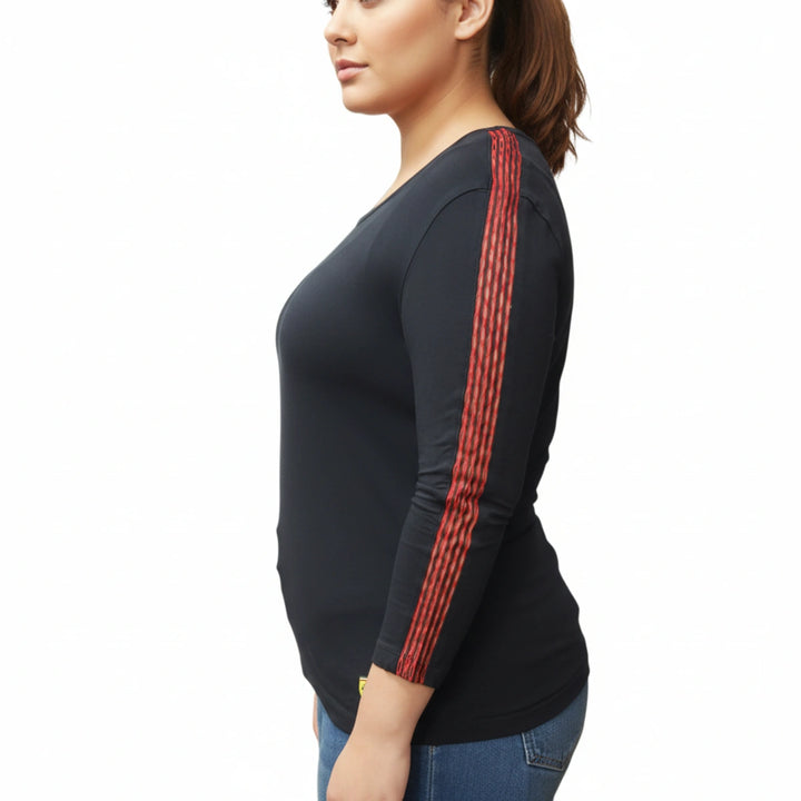 Side view of Scuderia Ferrari women’s black t-shirt highlighting red stripe 3/4 sleeve design