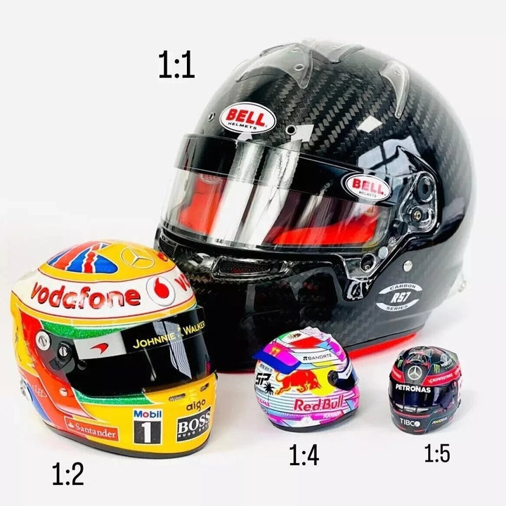 Casco miniatura coleccionable Scuderia Ferrari F1™ n.° 44 Lewis Hamilton, escala 1:5, 2025, amarillo