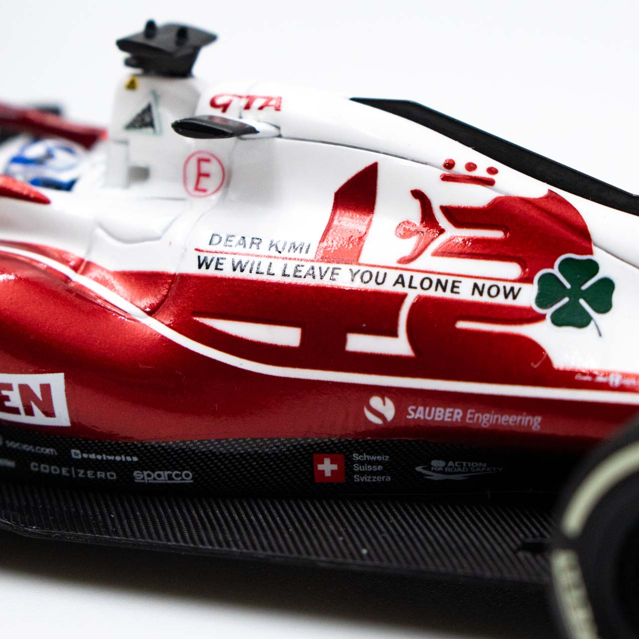 Alfa Romeo Orlen 1:18 scale C41 Kimi Raikkonen 2021 Abu Dhabi GP Final –  FANABOX™