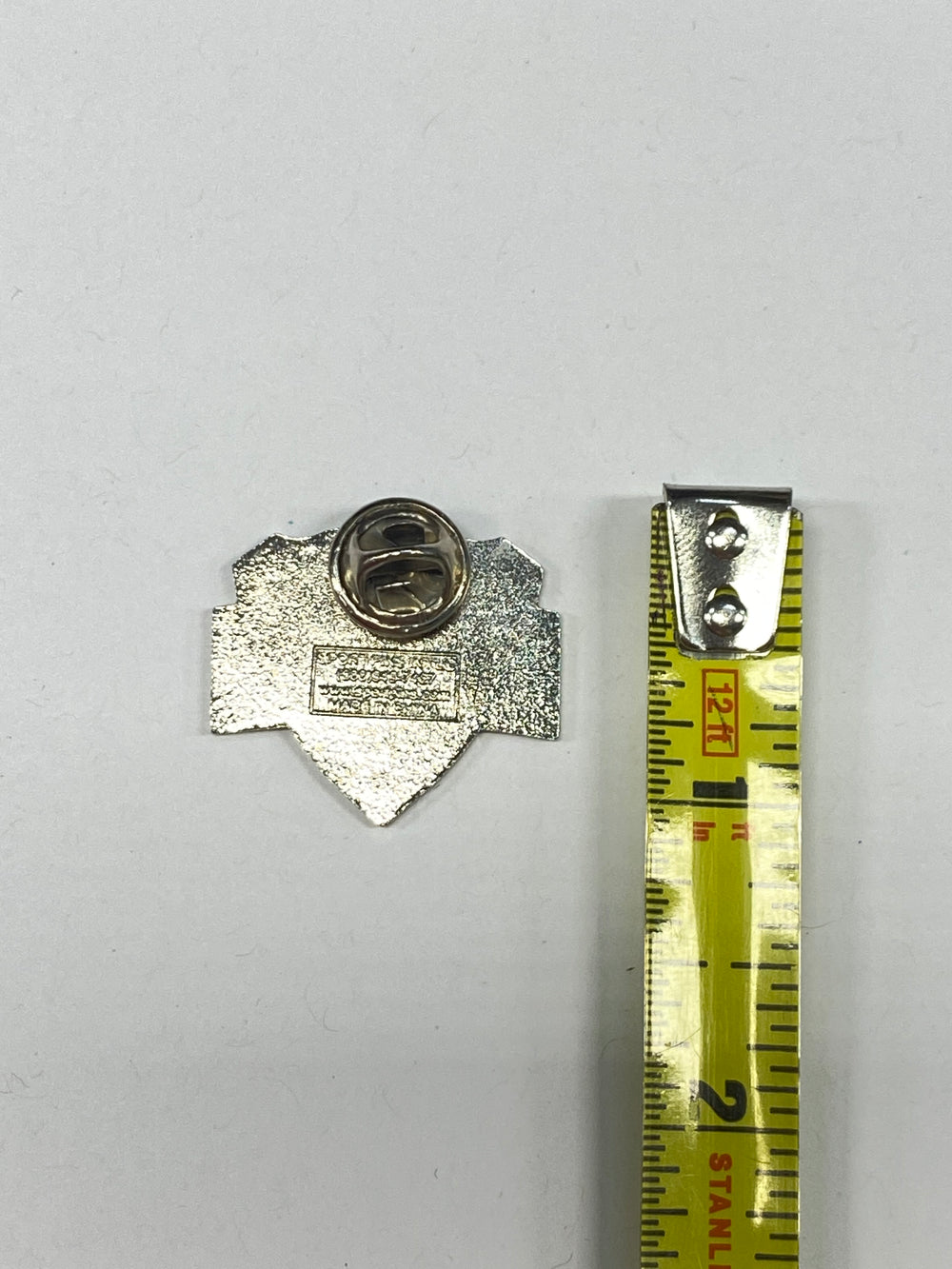 DYNAMO Pin - Accessories - Multicolor